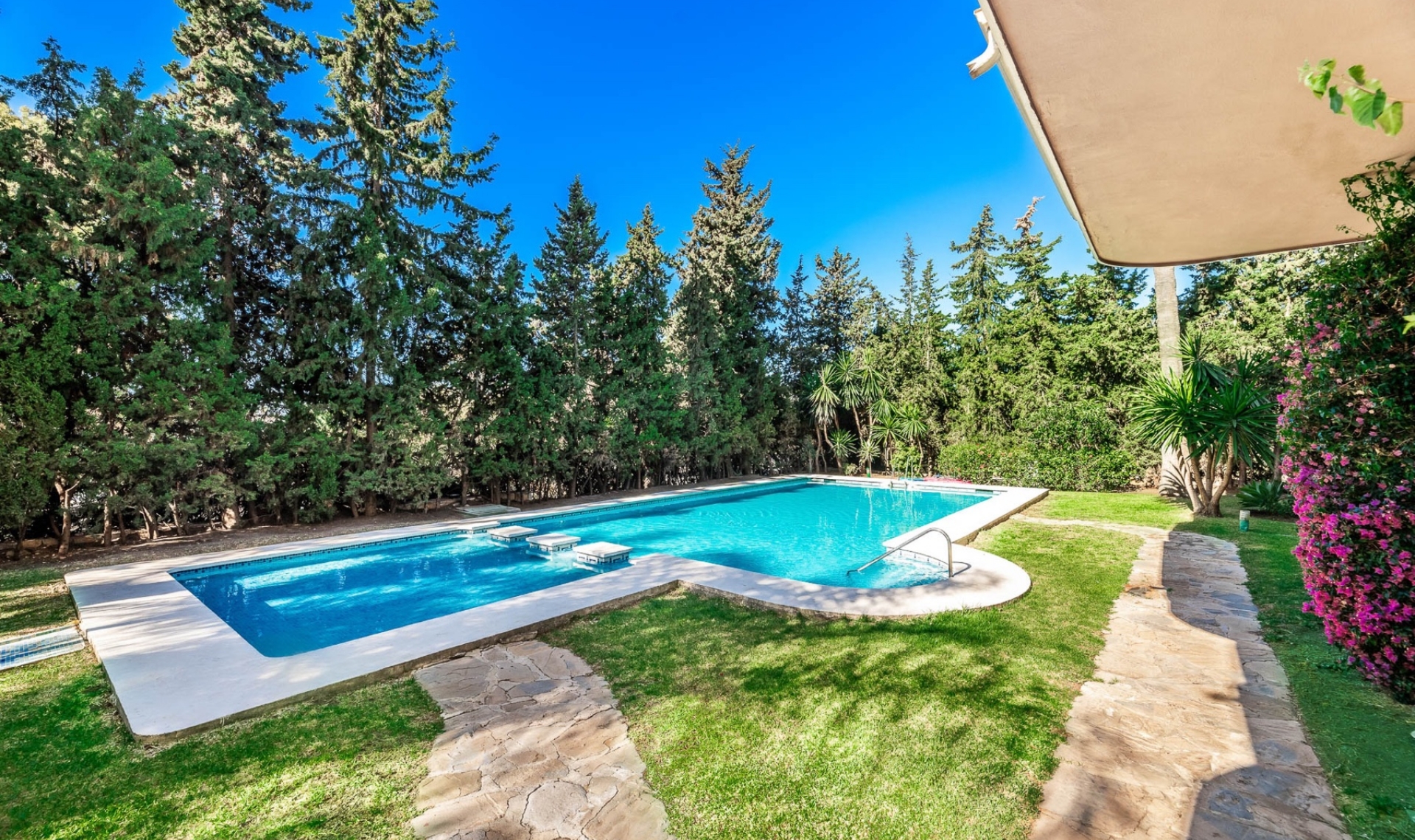Další prodej - Apartment -
Marbella