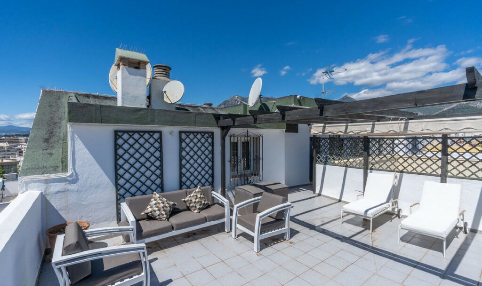 Další prodej - Apartment -
Marbella