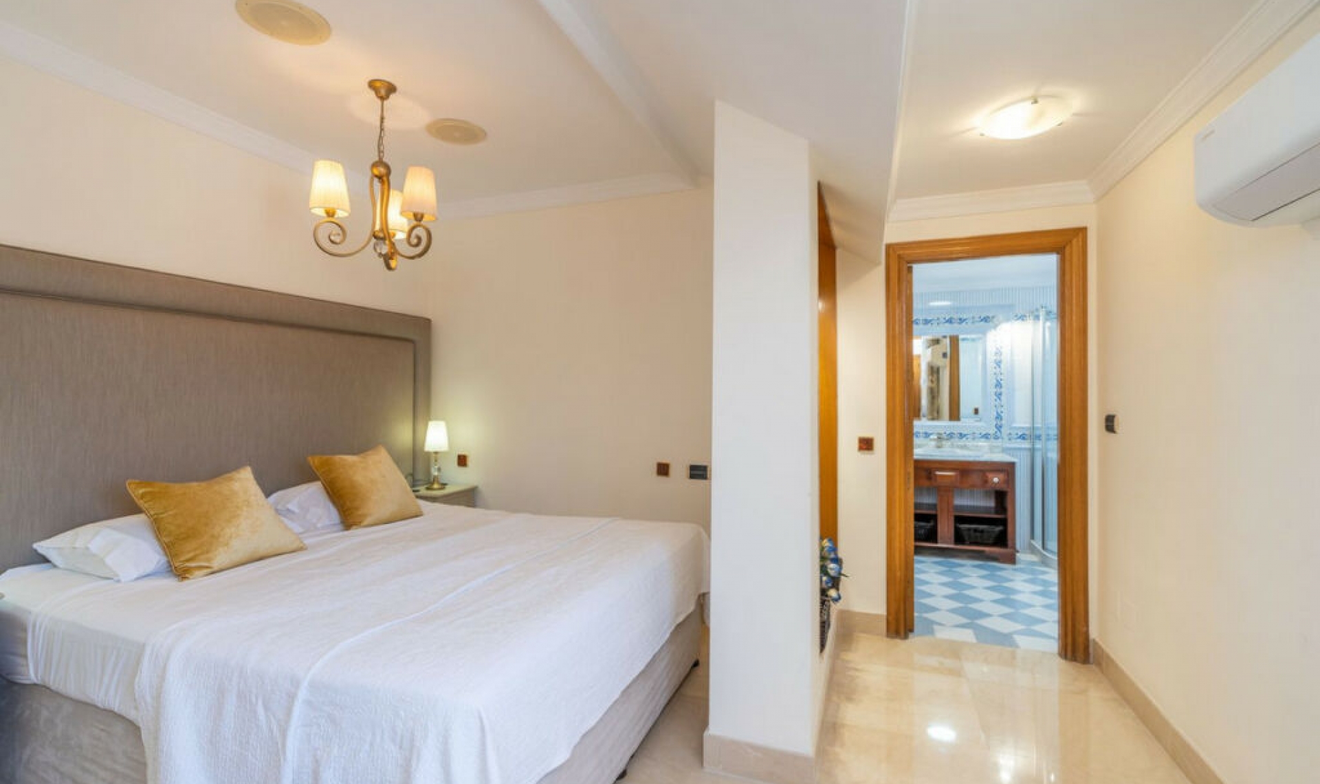 Další prodej - Apartment -
Marbella