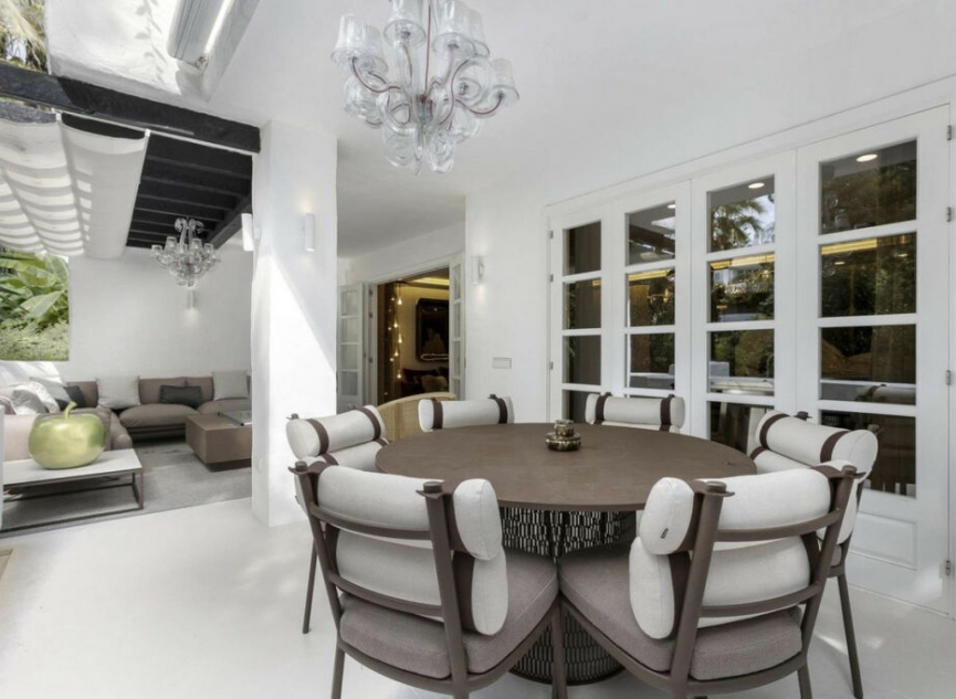 Další prodej - Apartment -
Marbella