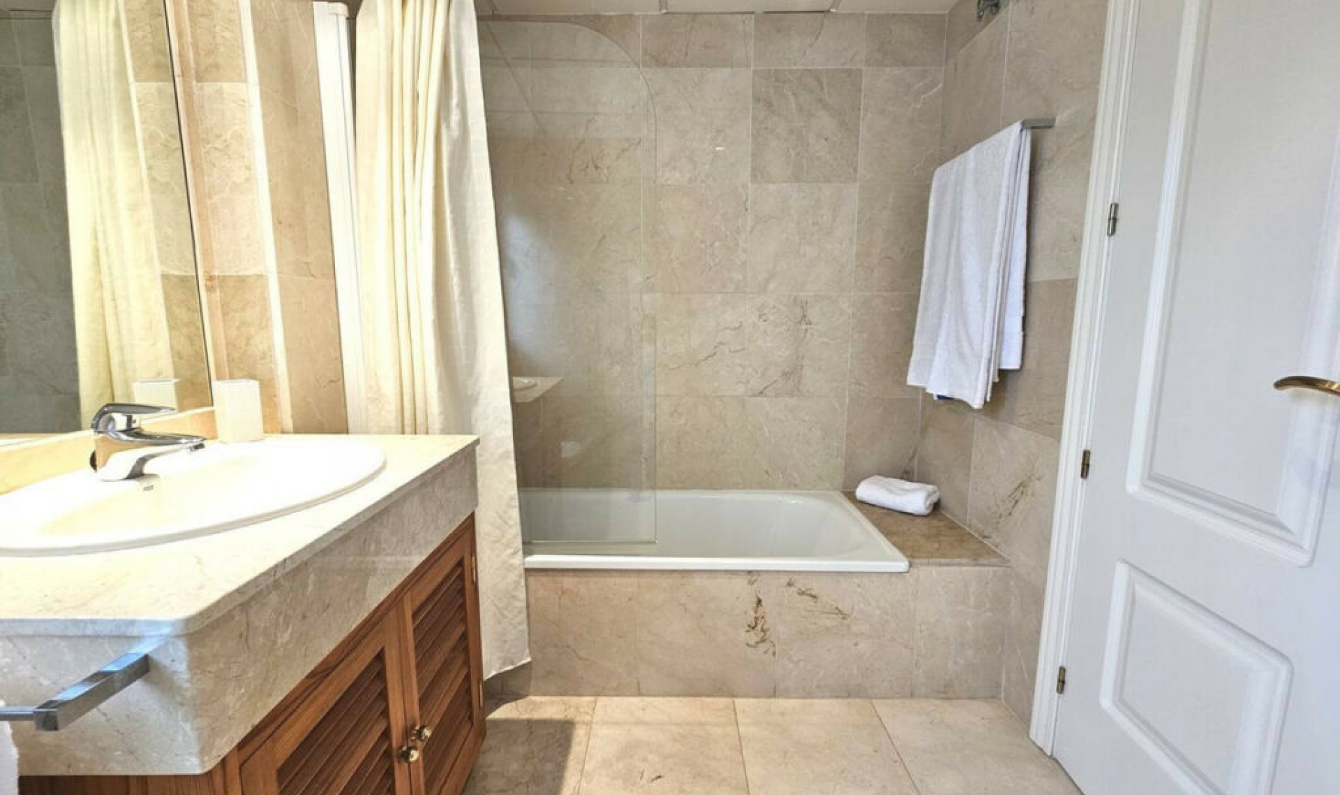 Další prodej - Apartment -
Marbella