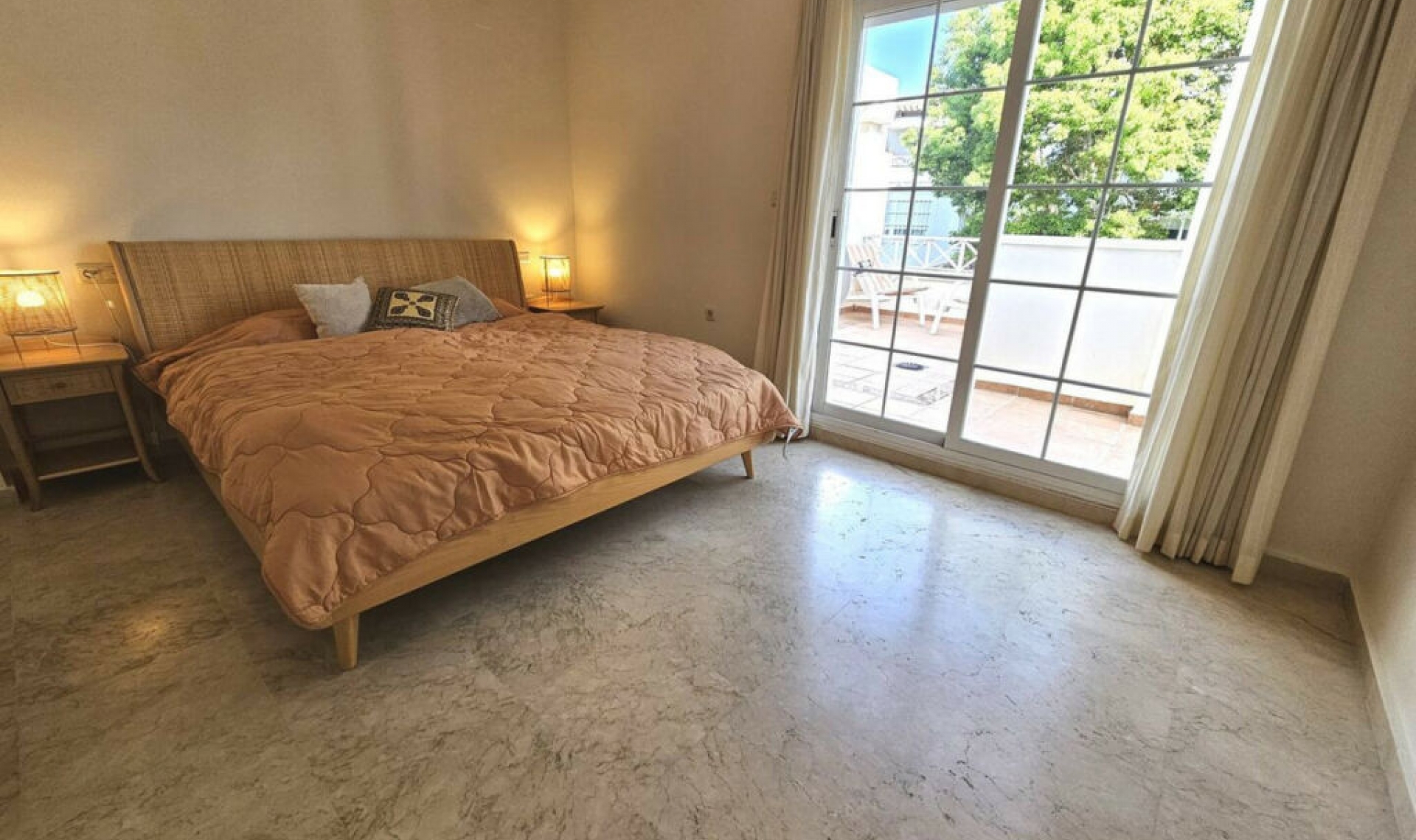 Další prodej - Apartment -
Marbella