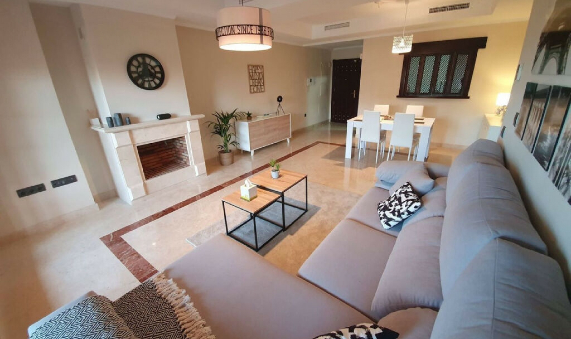 Další prodej - Apartment -
Marbella