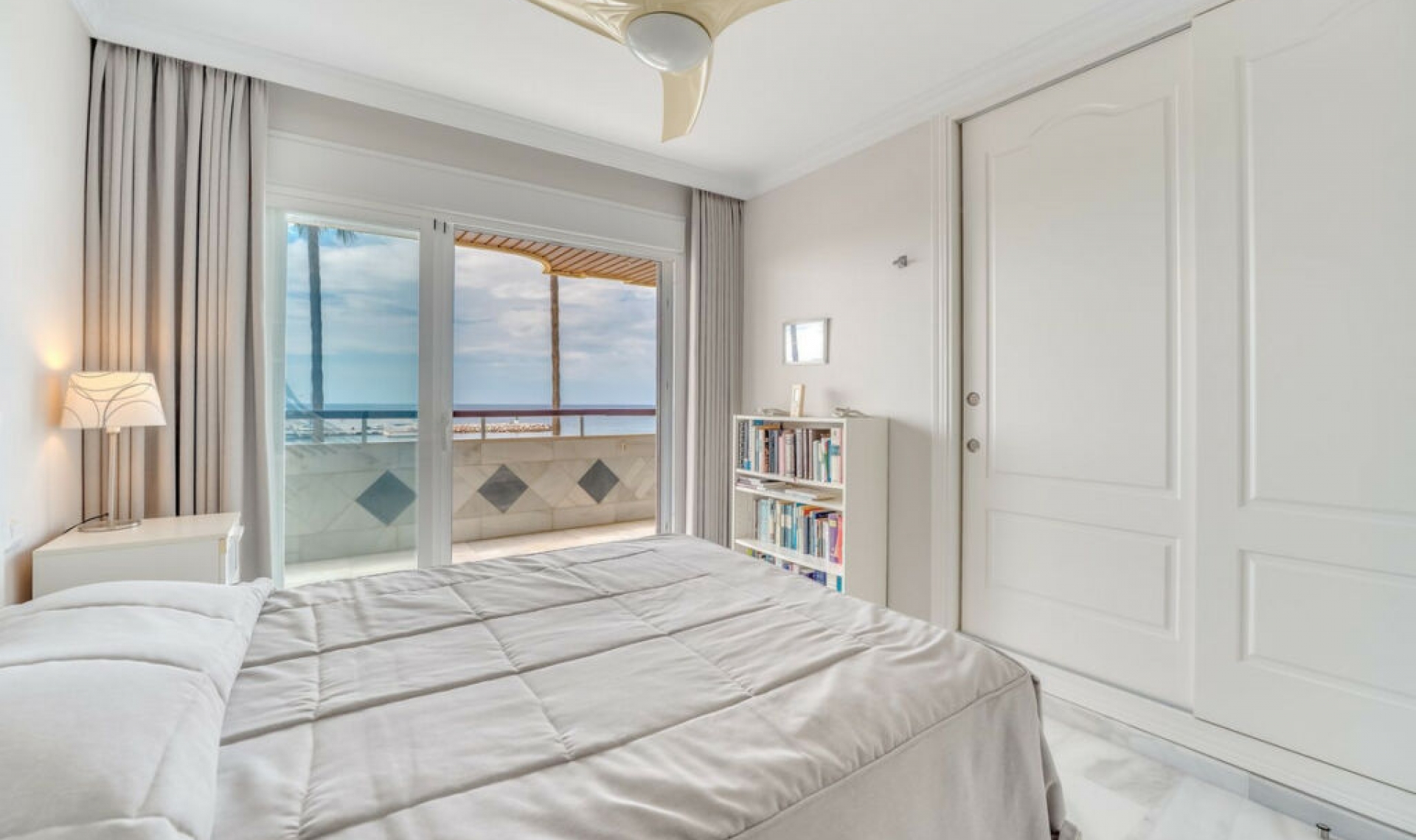 Další prodej - Apartment -
Marbella