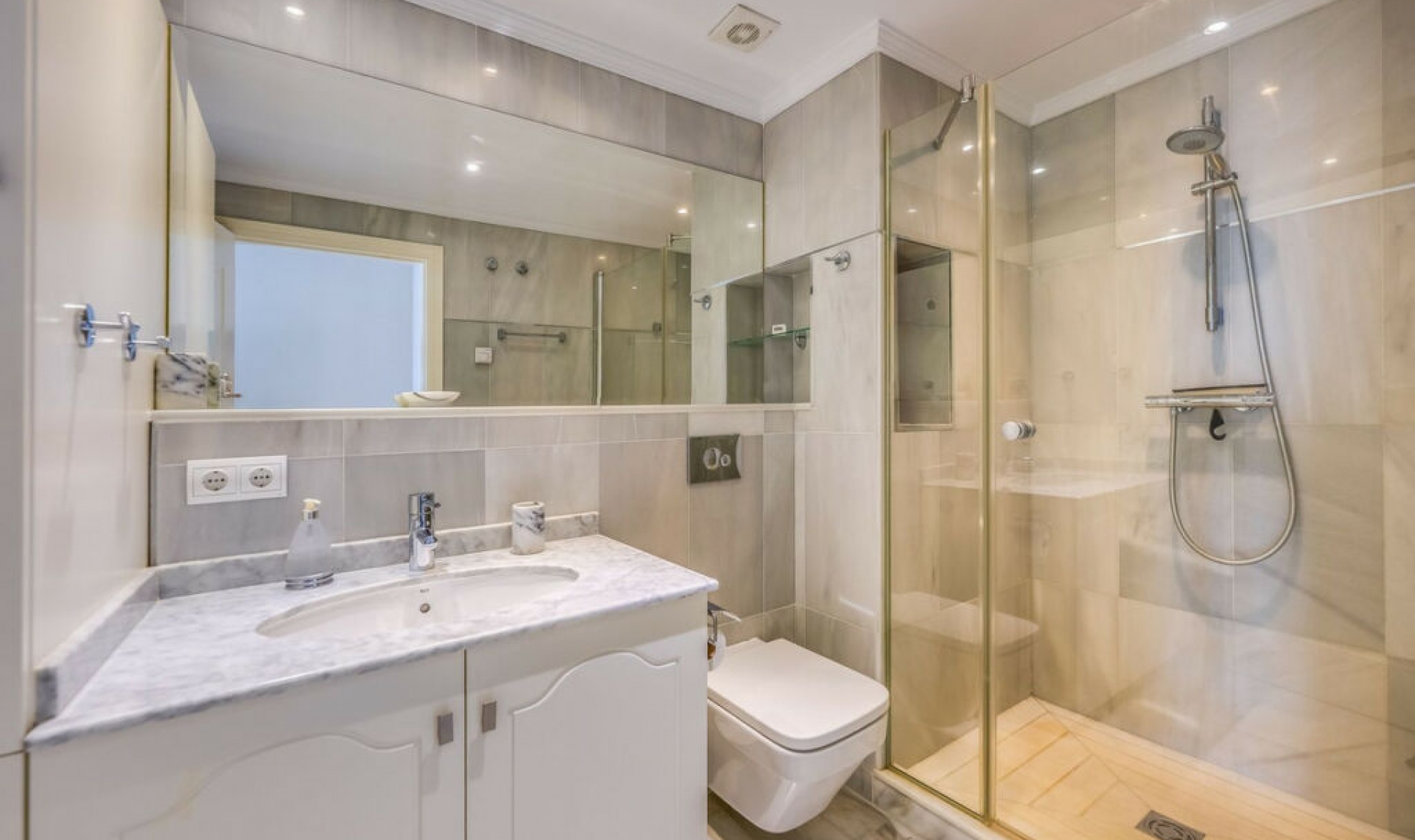 Další prodej - Apartment -
Marbella