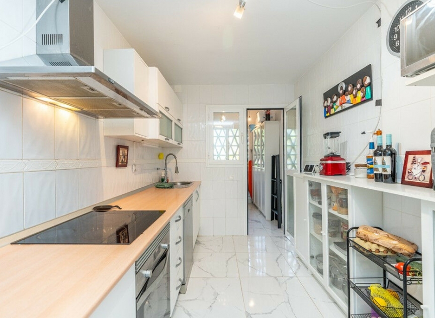 Další prodej - Apartment -
Marbella