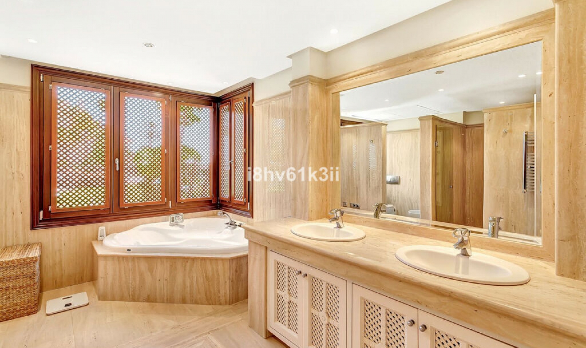 Další prodej - Apartment -
Marbella