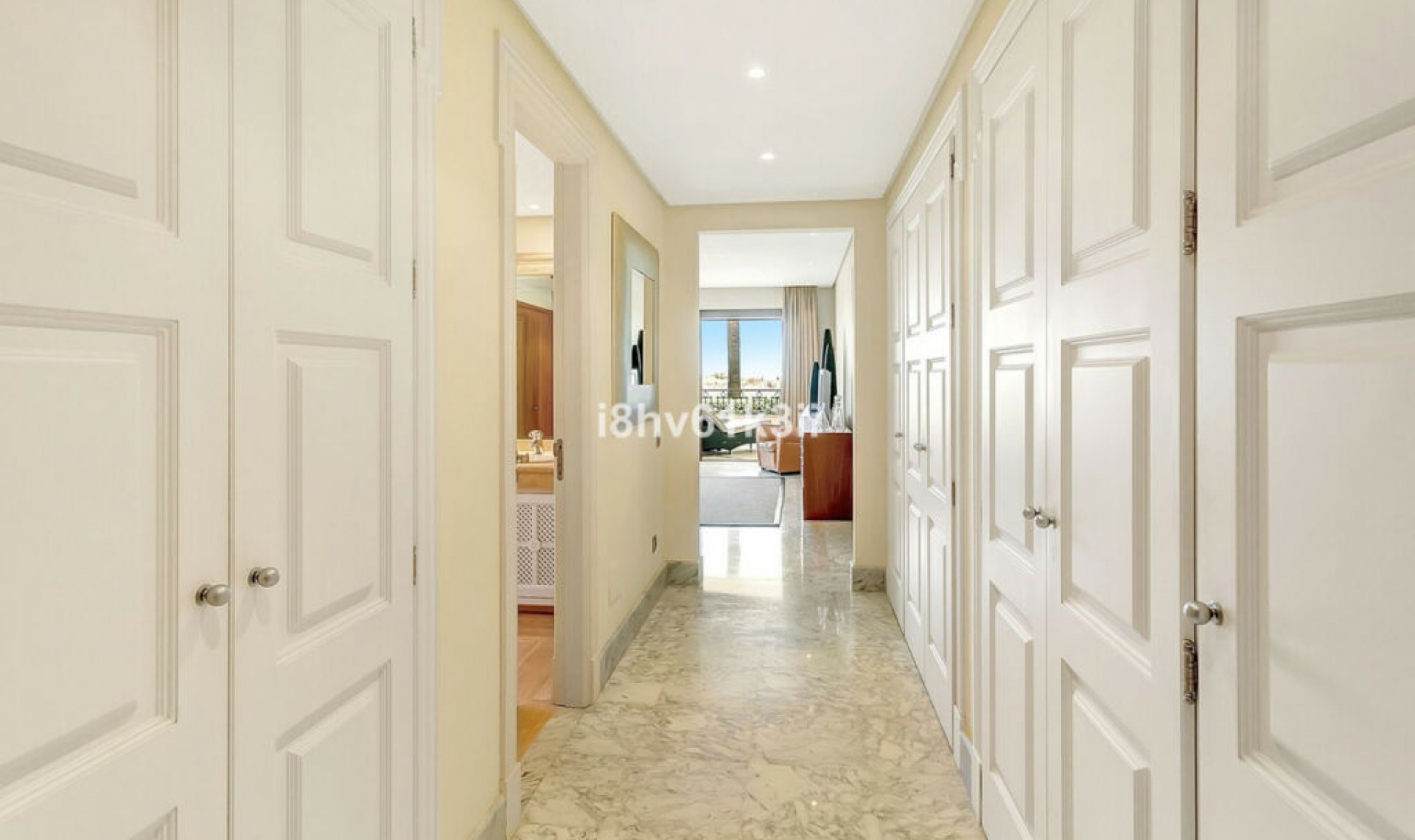 Další prodej - Apartment -
Marbella