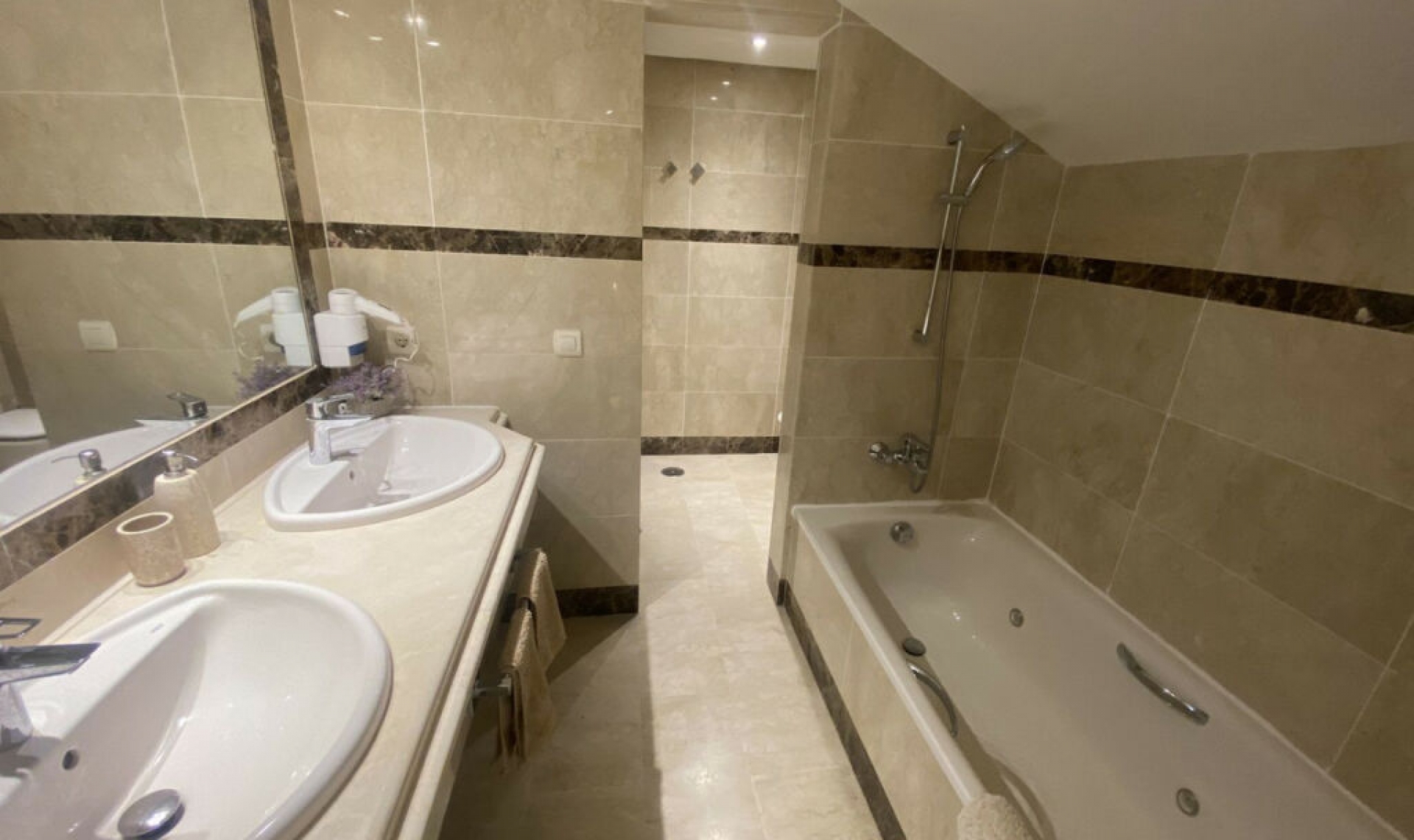 Další prodej - Apartment -
Marbella