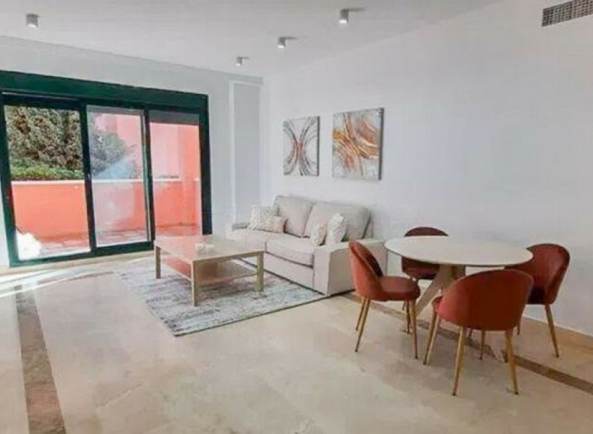 Další prodej - Apartment -
Marbesa