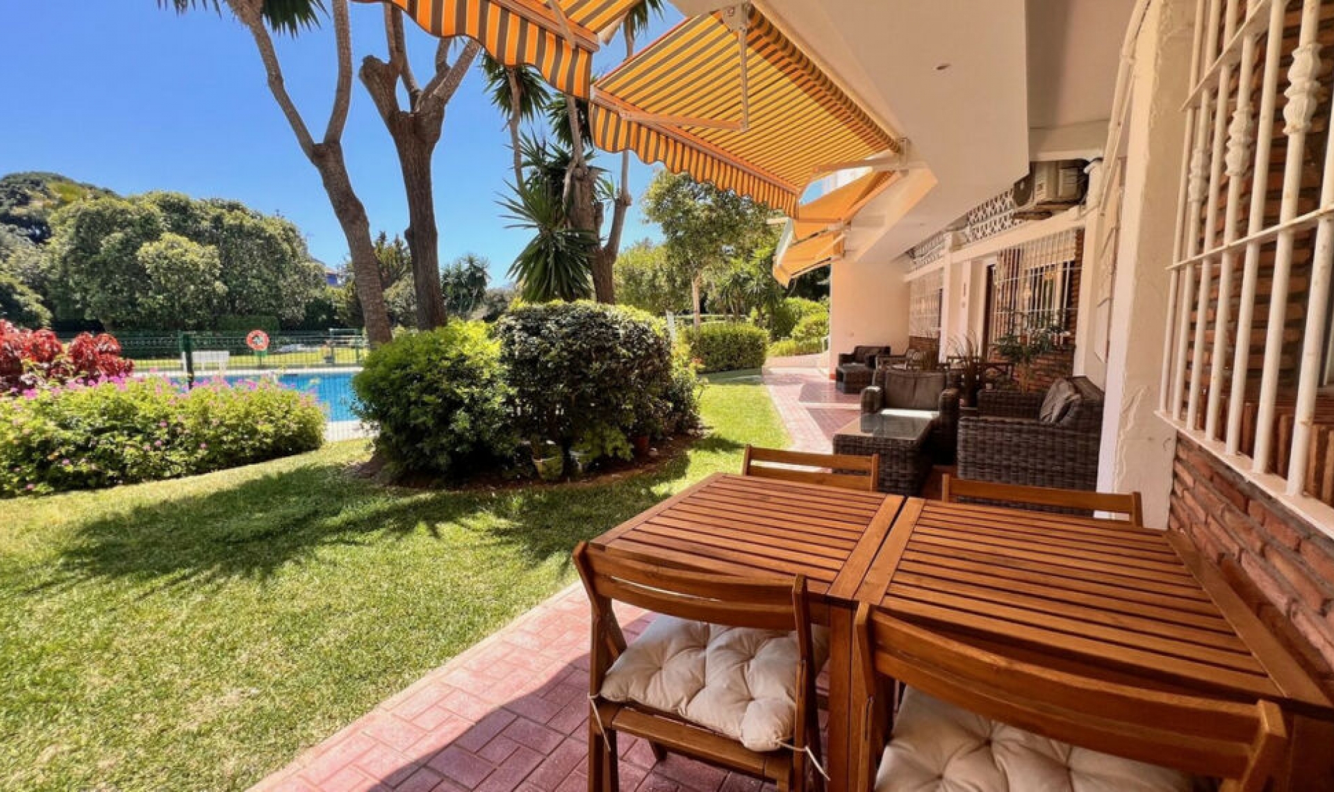 Další prodej - Apartment -
Marbesa