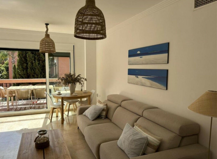 Další prodej - Apartment -
Marbesa