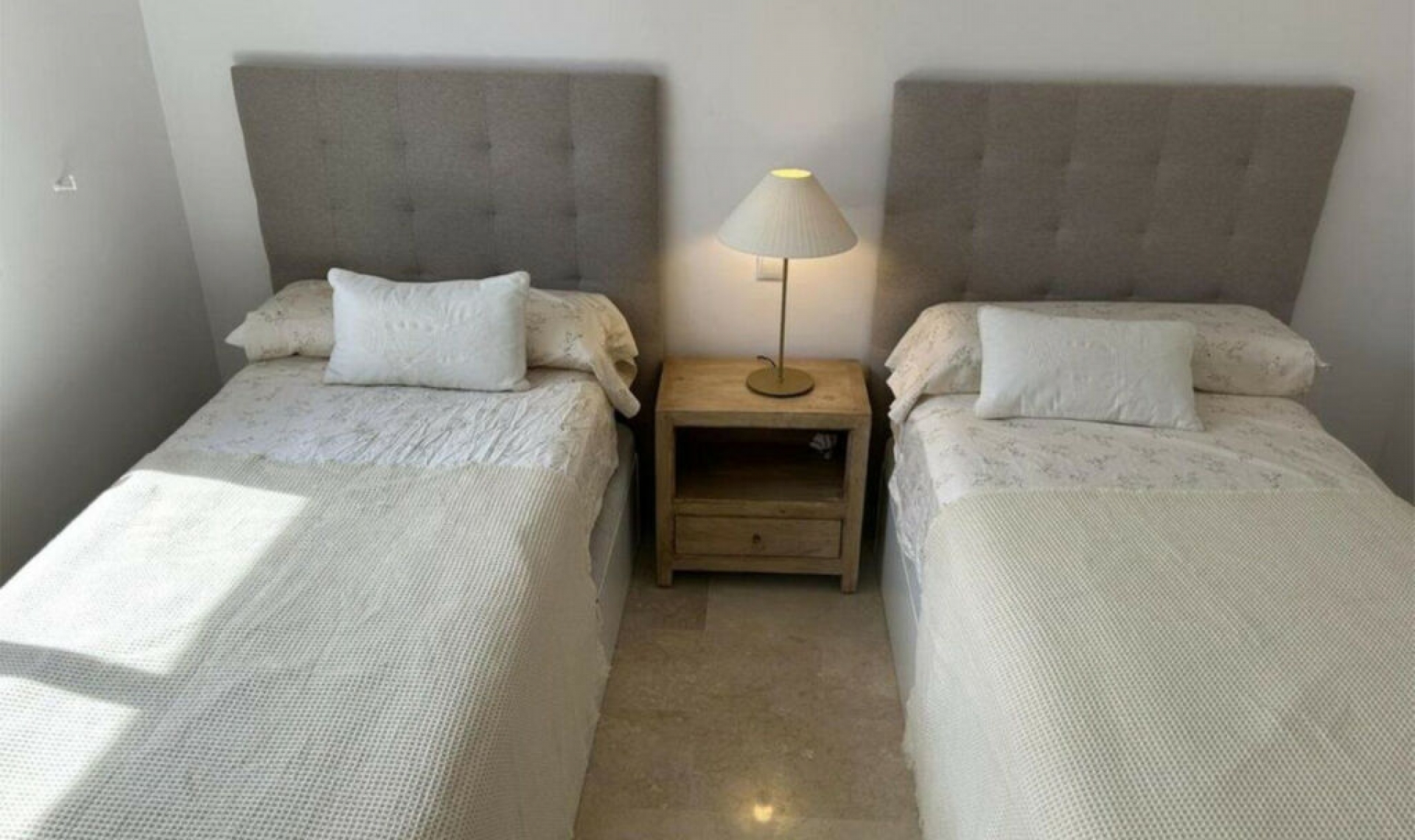 Další prodej - Apartment -
Marbesa