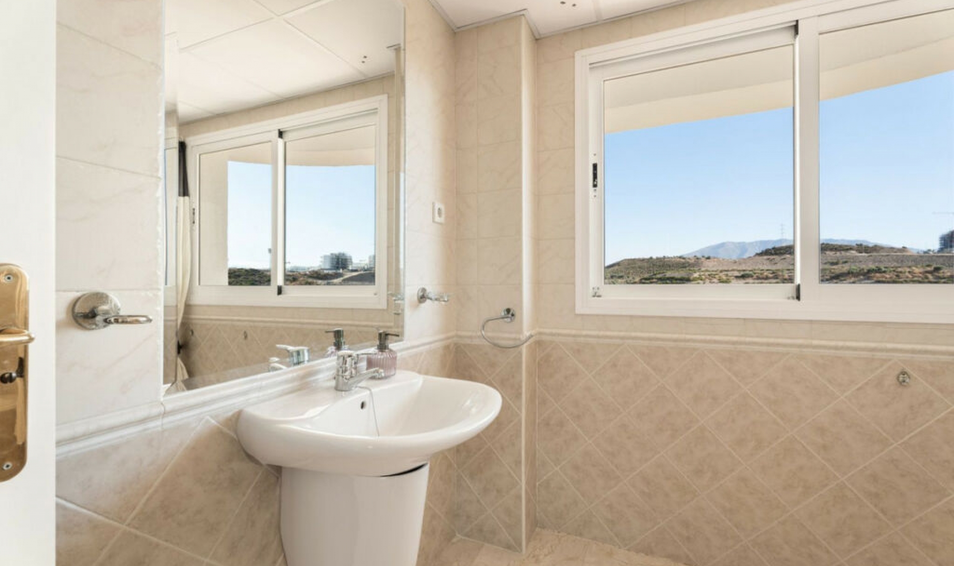 Další prodej - Apartment -
Miraflores
