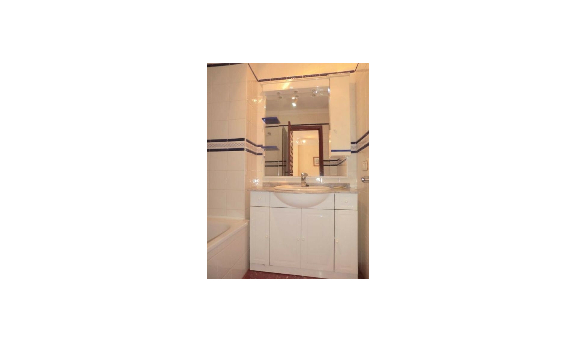 Další prodej - Apartment -
Nerja