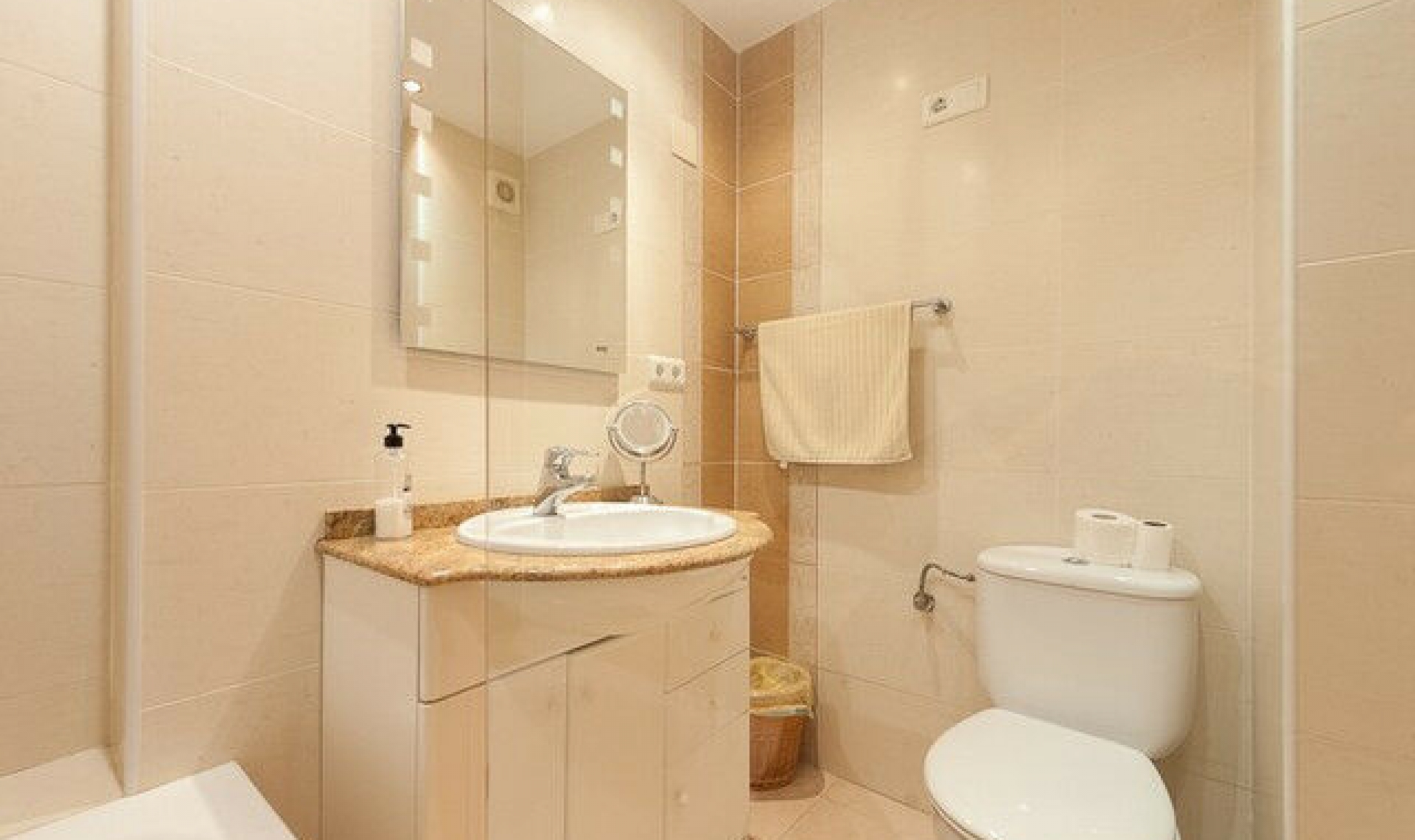 Další prodej - Apartment -
Nerja