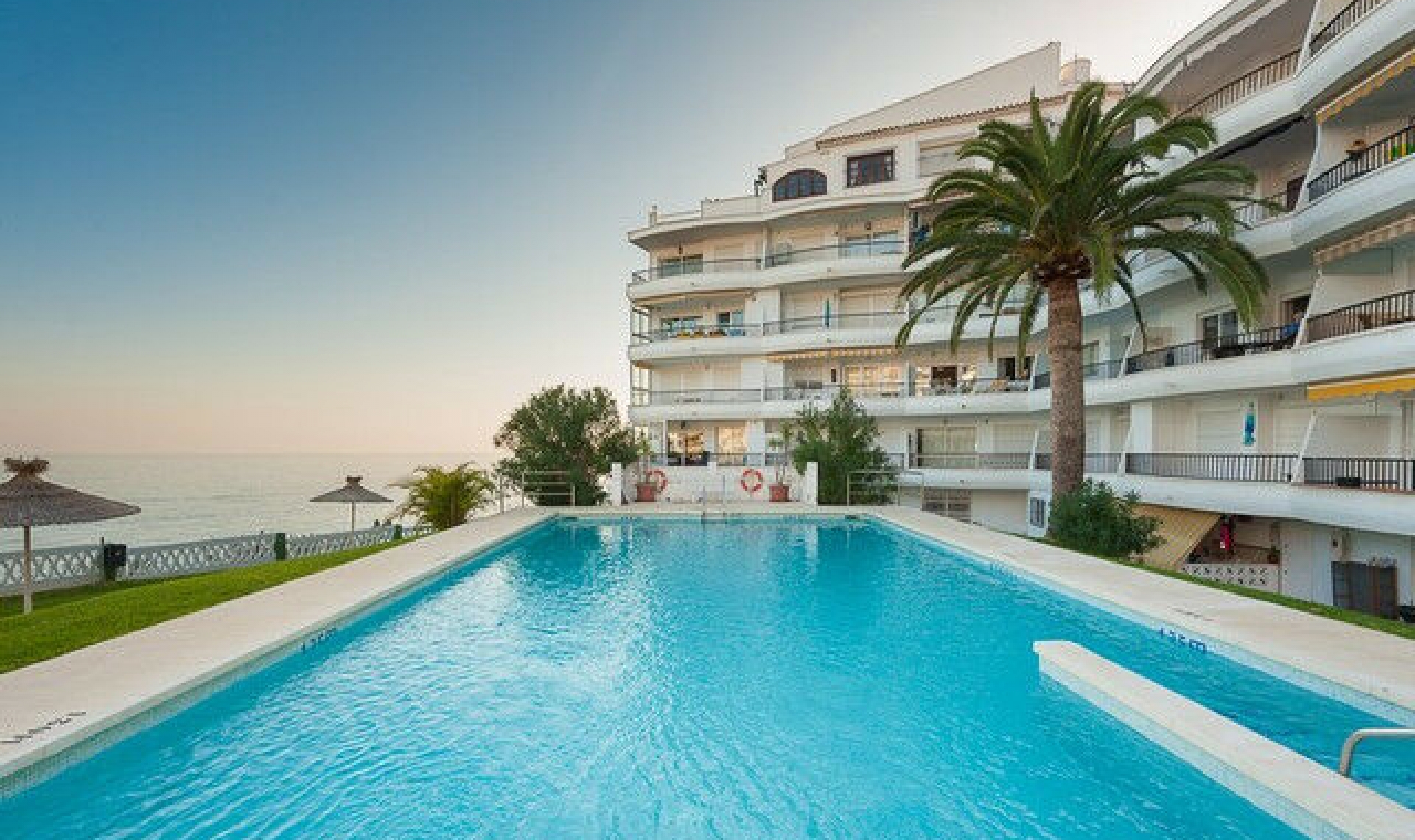 Další prodej - Apartment -
Nerja