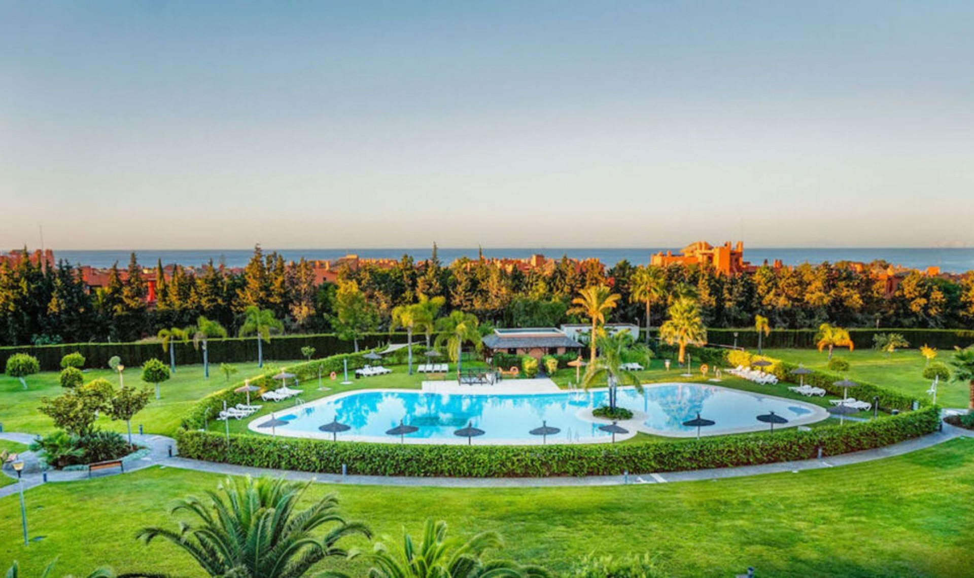 Další prodej - Apartment -
New Golden Mile