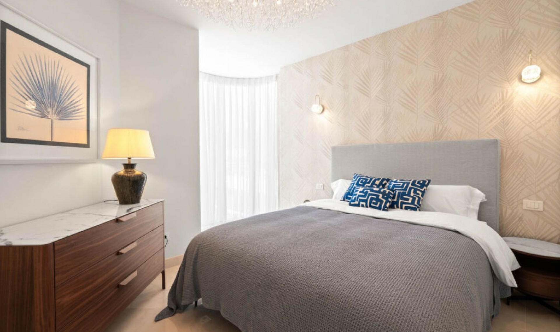 Další prodej - Apartment -
New Golden Mile