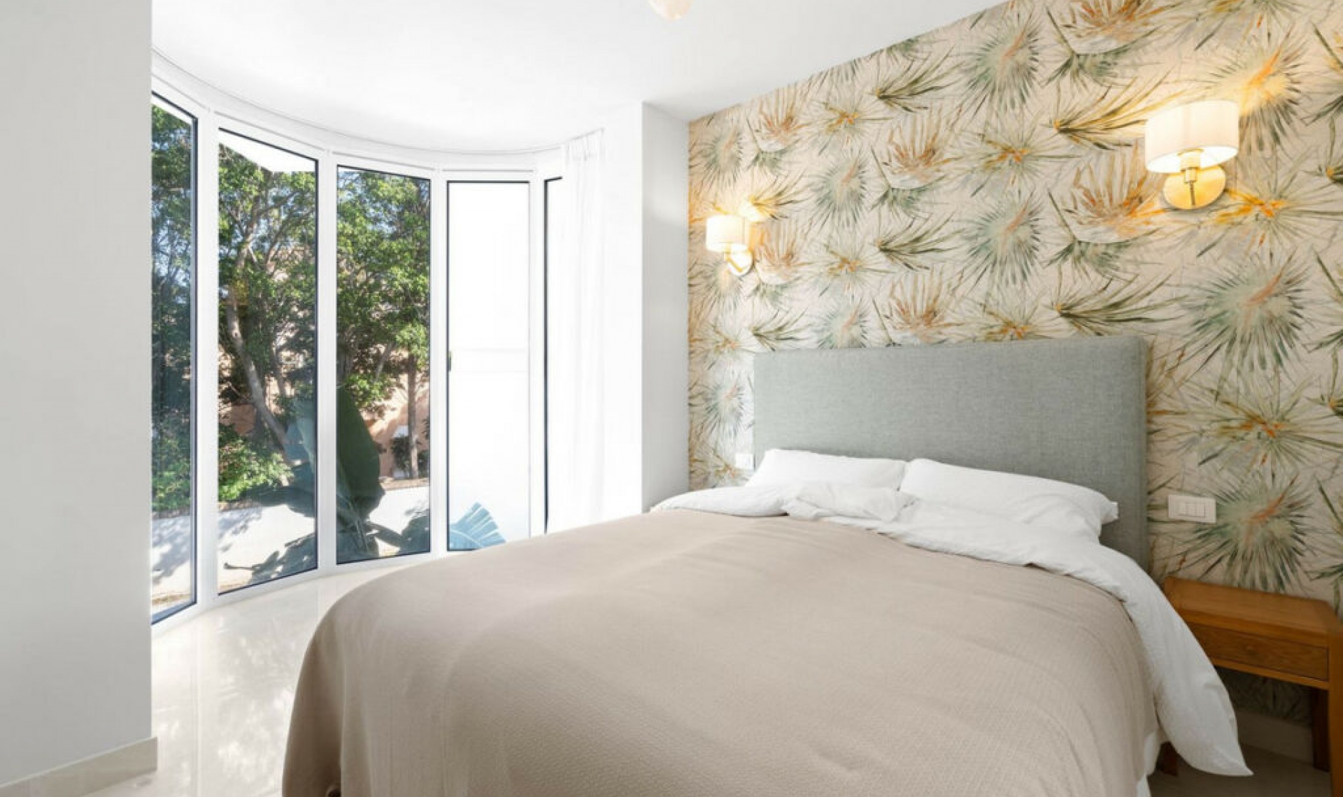 Další prodej - Apartment -
New Golden Mile