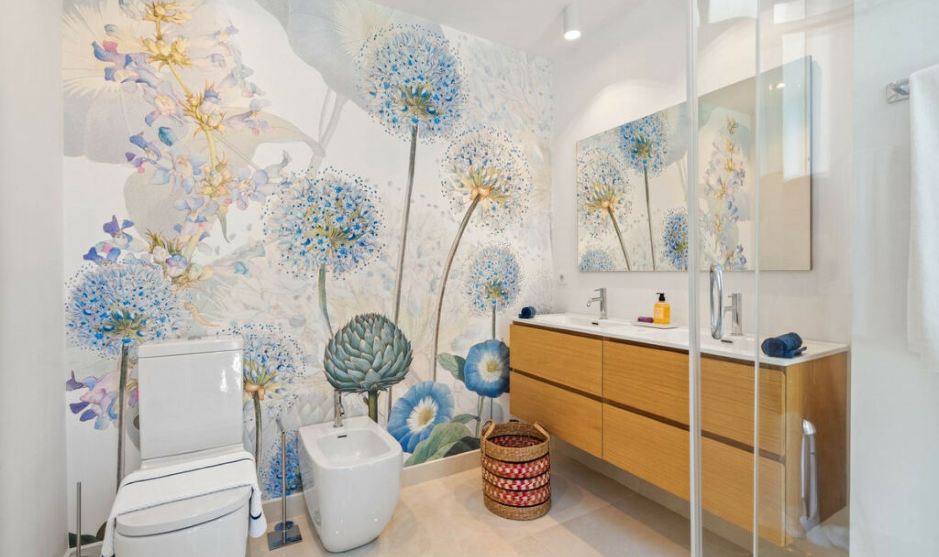 Další prodej - Apartment -
New Golden Mile