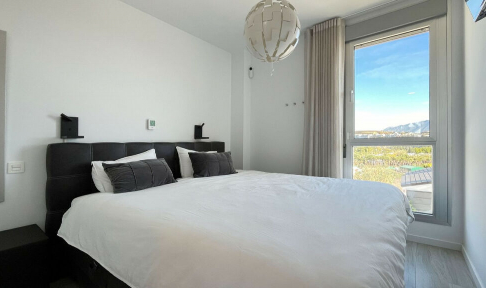 Další prodej - Apartment -
New Golden Mile