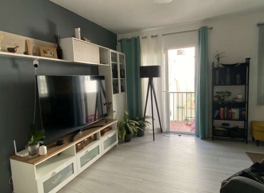 Další prodej - Apartment -
New Golden Mile