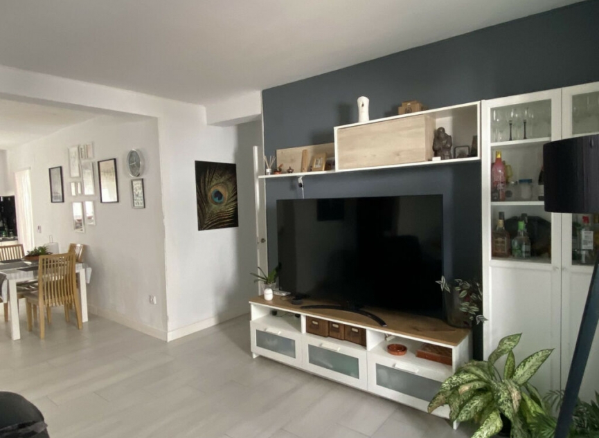 Další prodej - Apartment -
New Golden Mile