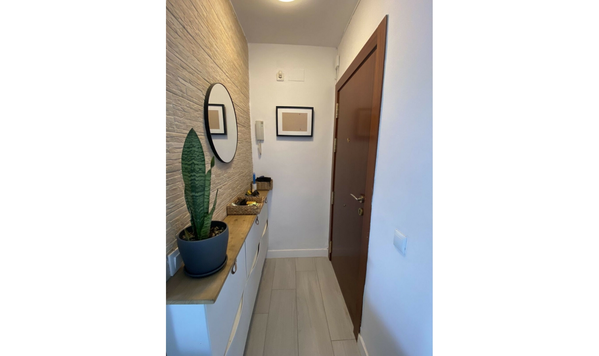 Další prodej - Apartment -
New Golden Mile