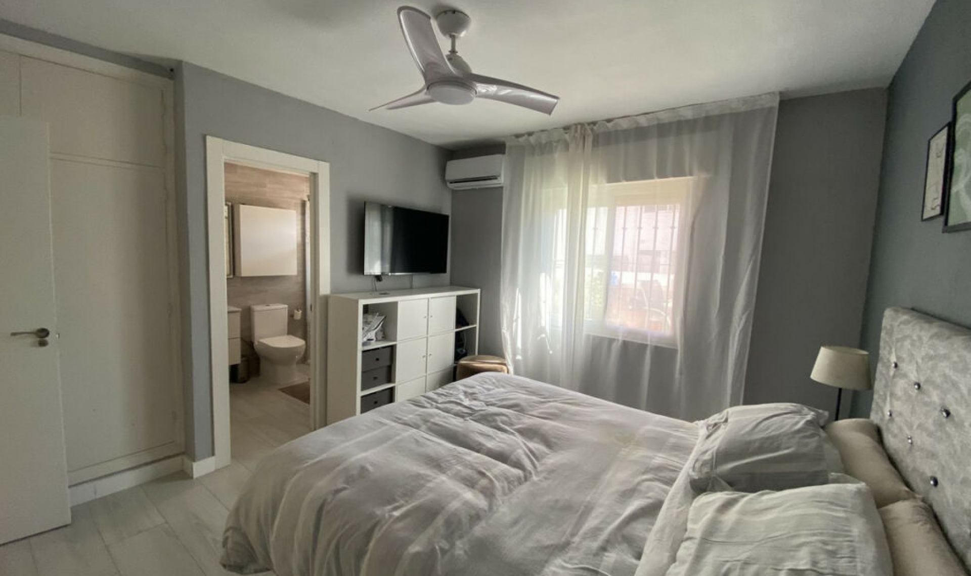 Další prodej - Apartment -
New Golden Mile