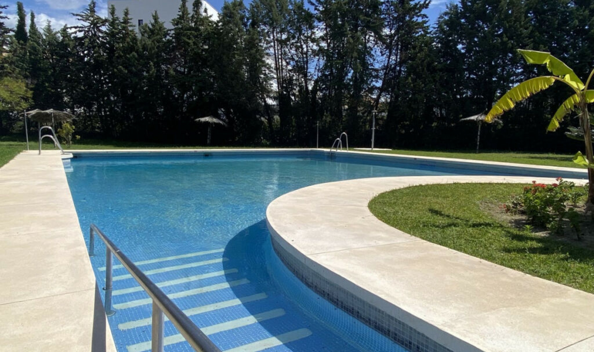 Další prodej - Apartment -
New Golden Mile
