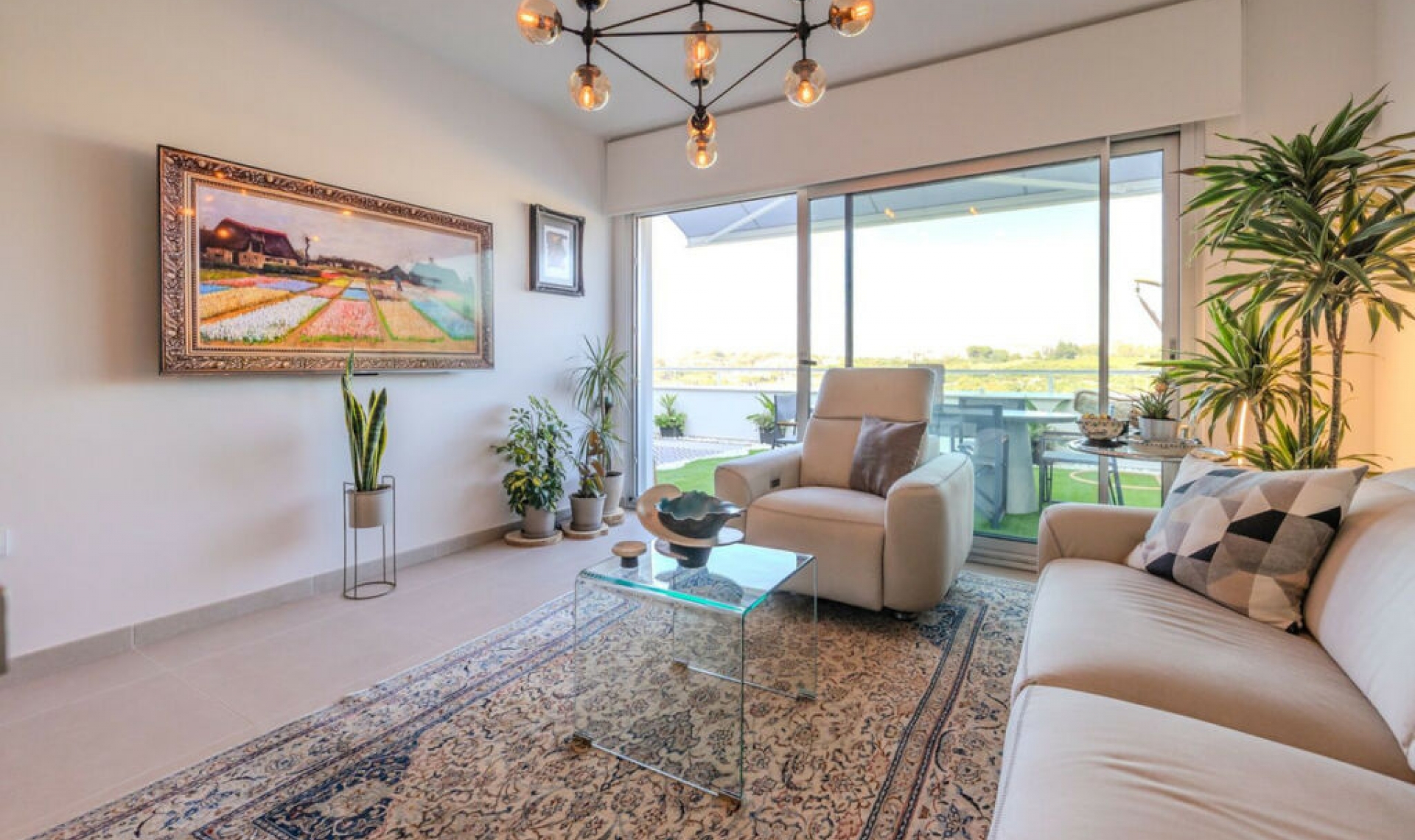 Další prodej - Apartment -
New Golden Mile