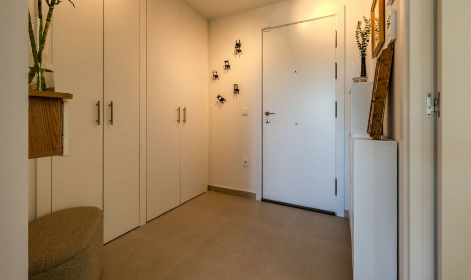 Další prodej - Apartment -
New Golden Mile