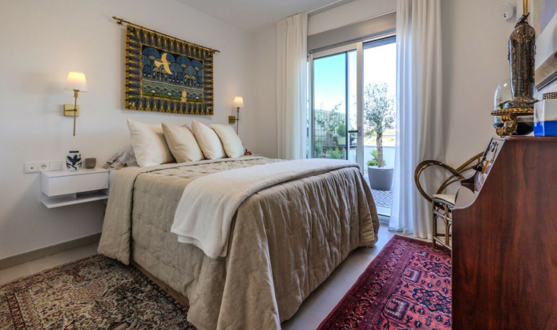 Další prodej - Apartment -
New Golden Mile