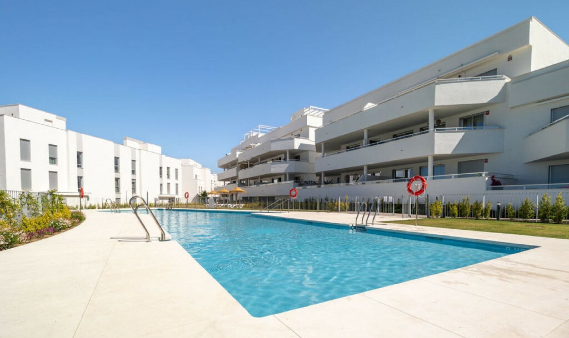Další prodej - Apartment -
New Golden Mile