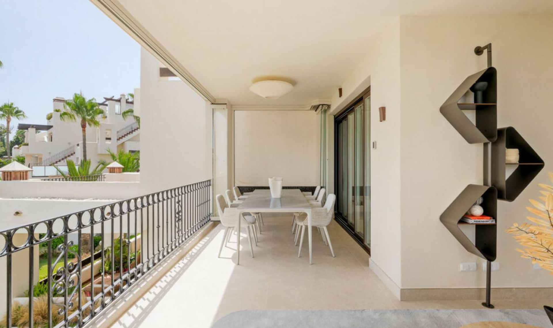 Další prodej - Apartment -
New Golden Mile