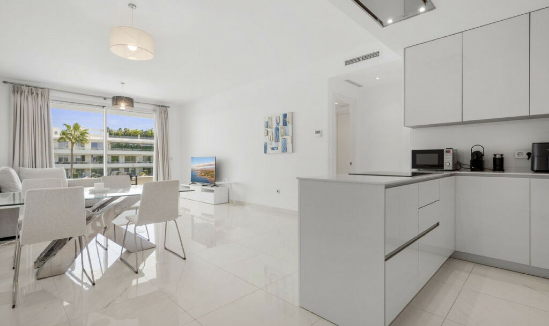 Další prodej - Apartment -
New Golden Mile