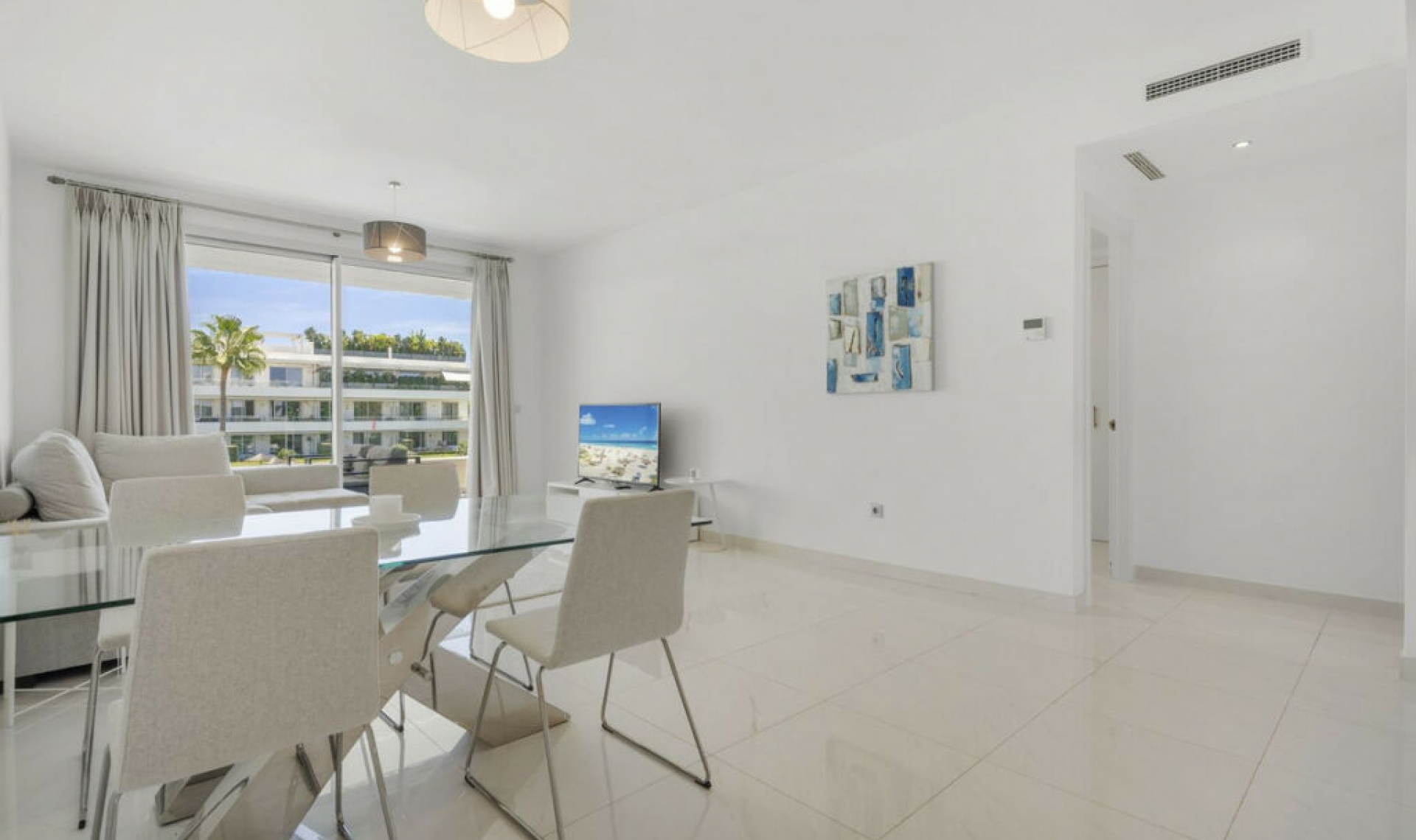 Další prodej - Apartment -
New Golden Mile