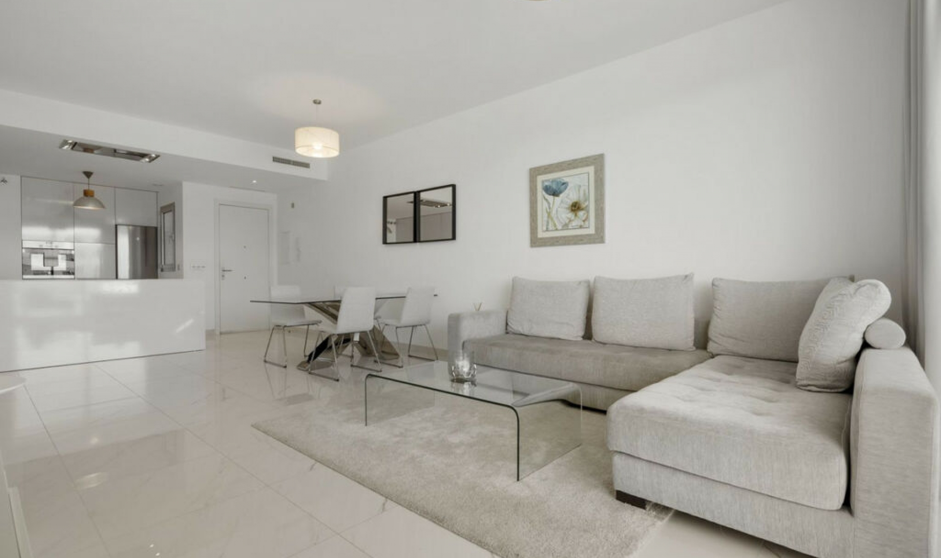 Další prodej - Apartment -
New Golden Mile