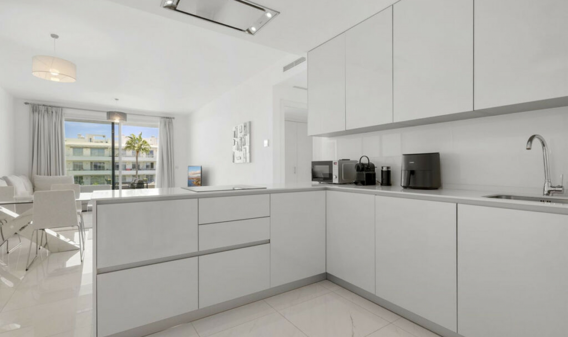 Další prodej - Apartment -
New Golden Mile