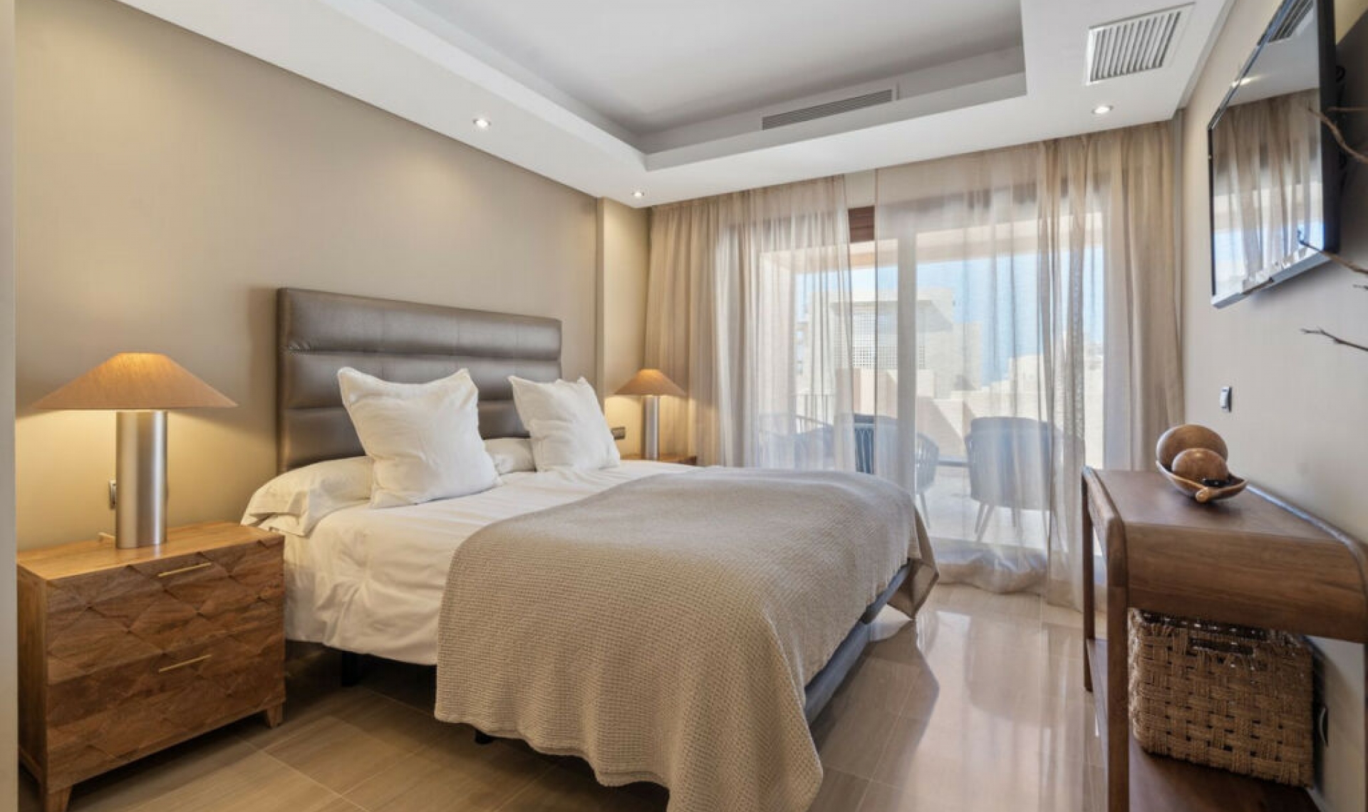 Další prodej - Apartment -
New Golden Mile