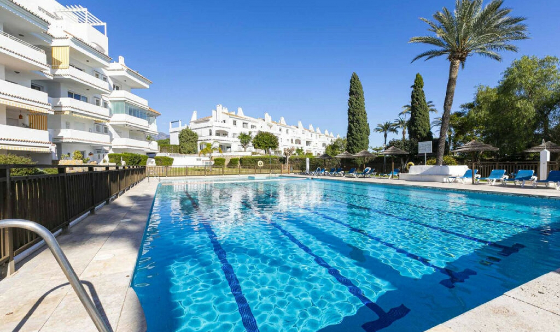 Další prodej - Apartment -
Nueva Andalucía