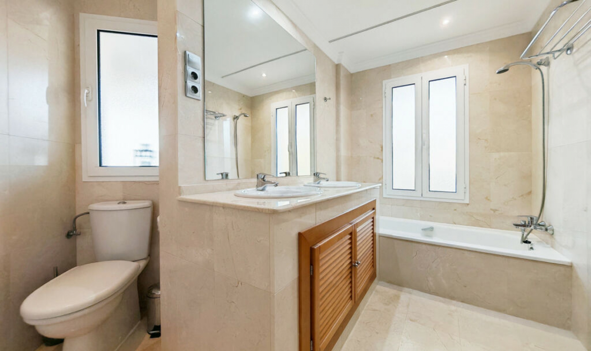 Další prodej - Apartment -
Nueva Andalucía