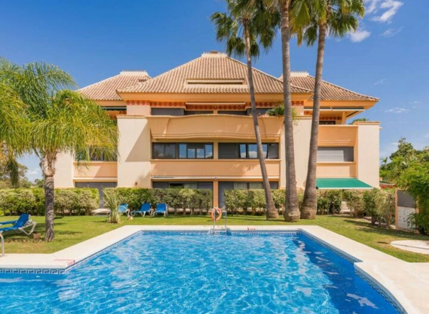Další prodej - Apartment -
Nueva Andalucía