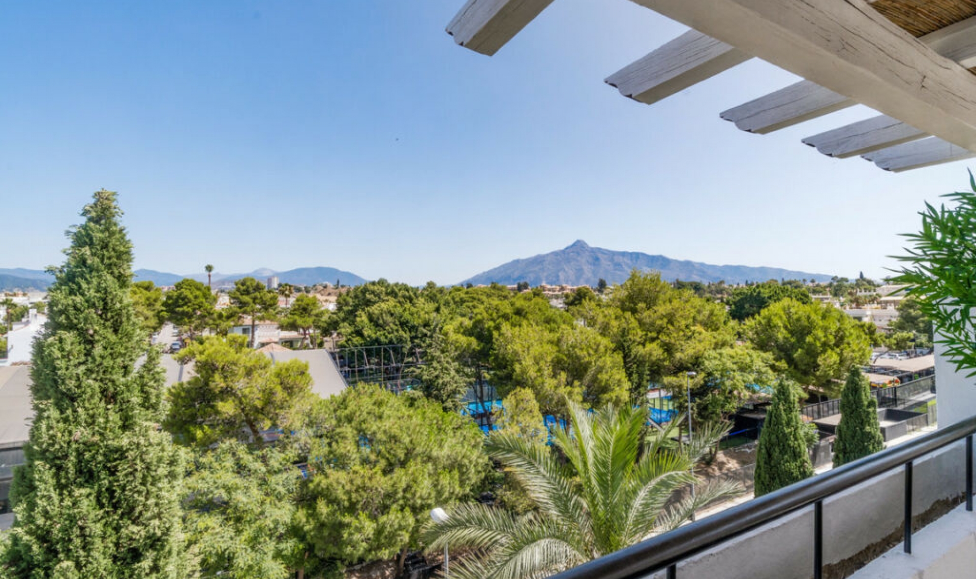 Další prodej - Apartment -
Nueva Andalucía