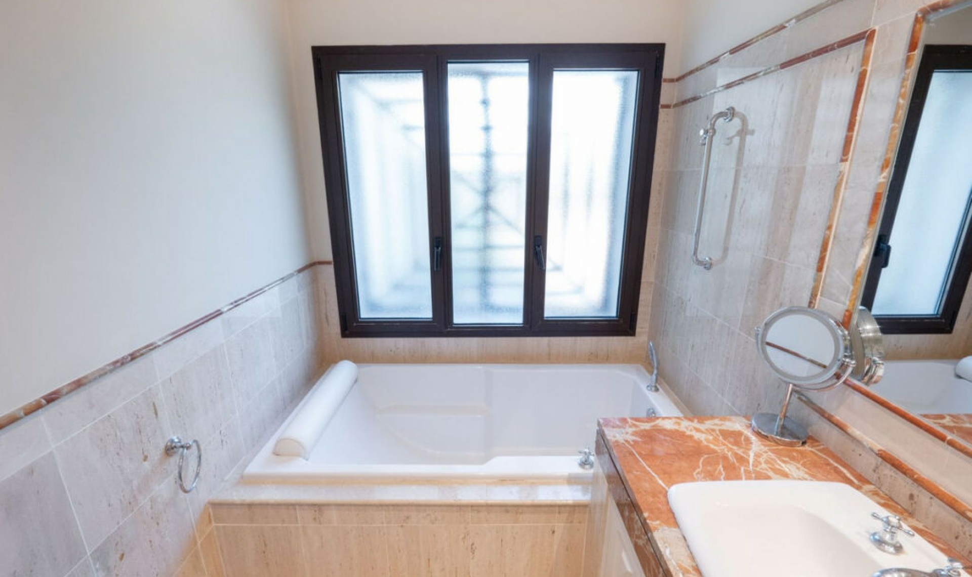 Další prodej - Apartment -
Nueva Andalucía