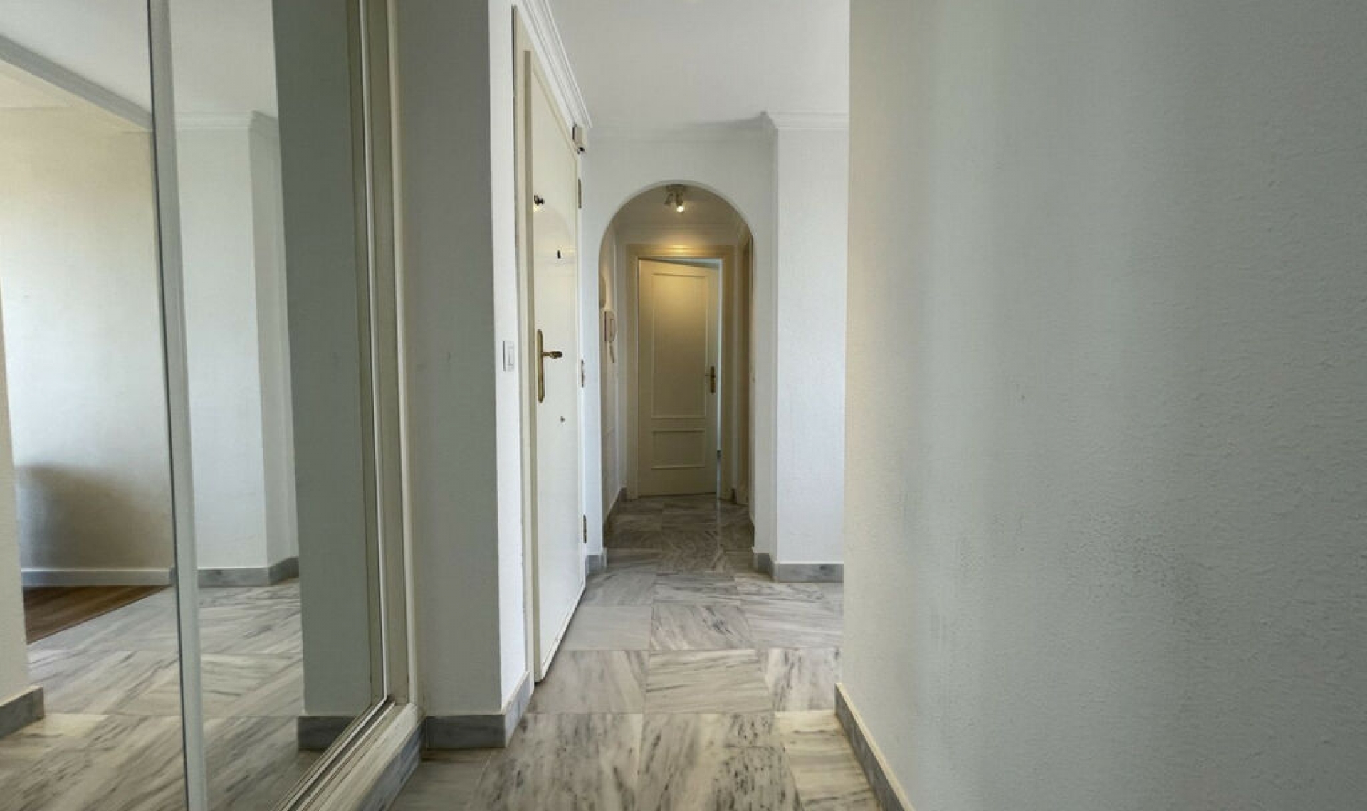 Další prodej - Apartment -
Nueva Andalucía