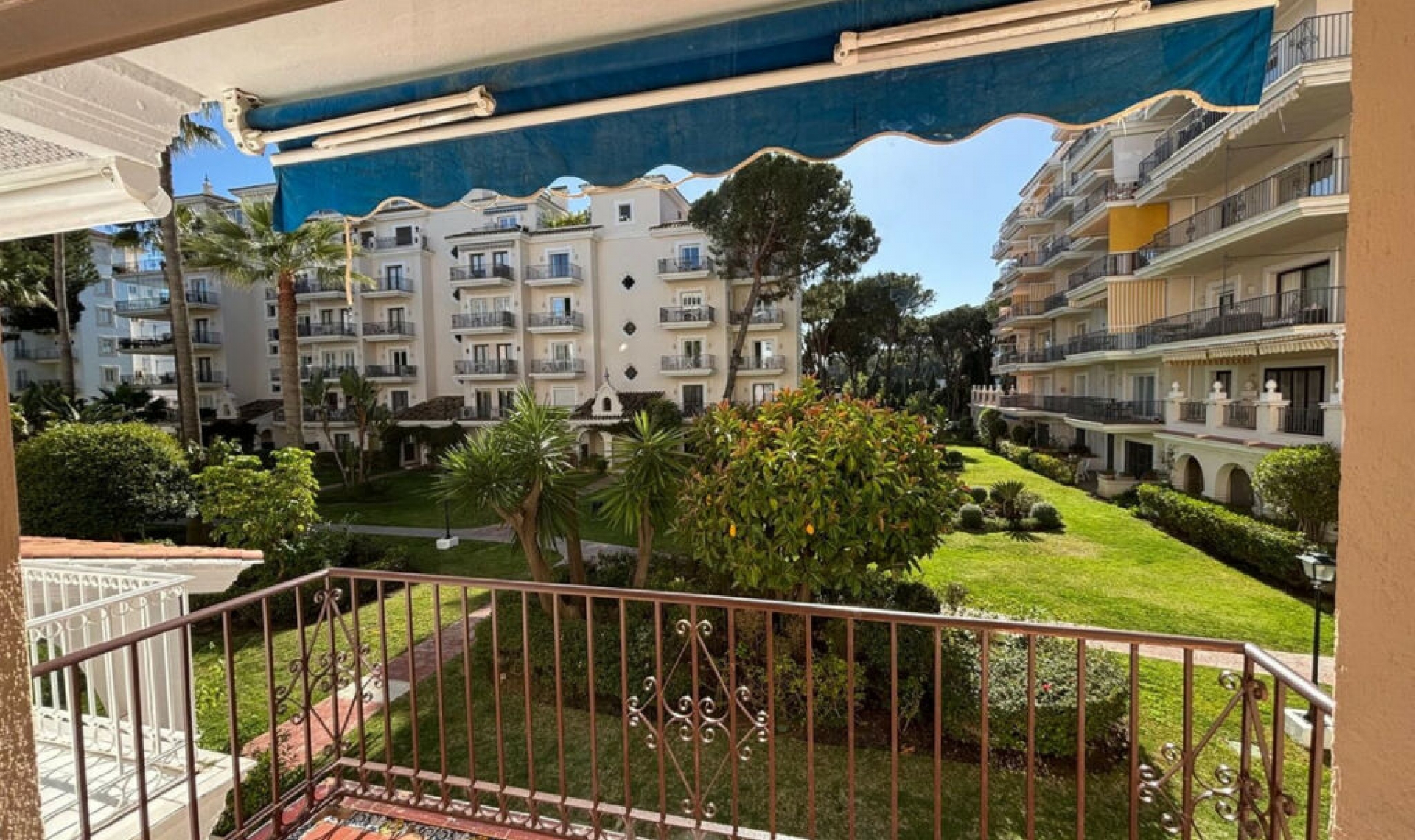 Další prodej - Apartment -
Nueva Andalucía