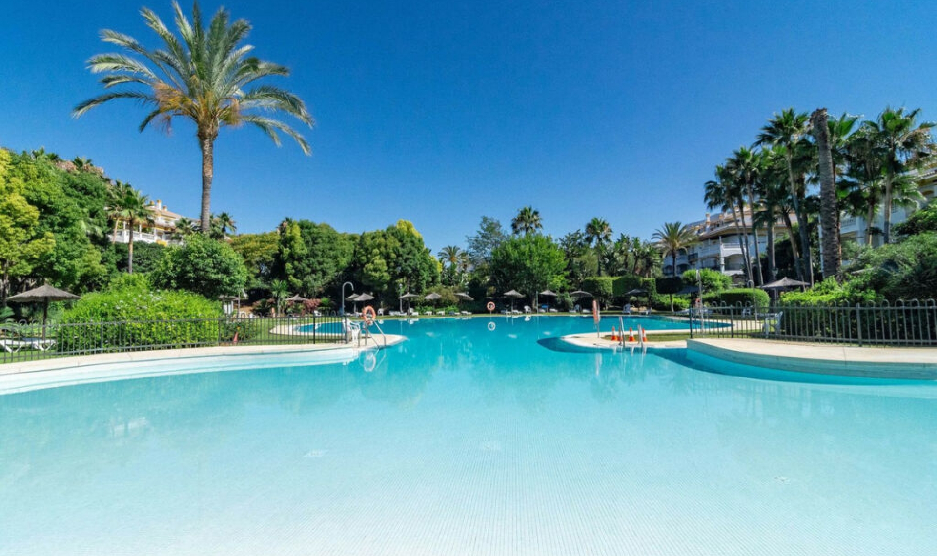 Další prodej - Apartment -
Nueva Andalucía