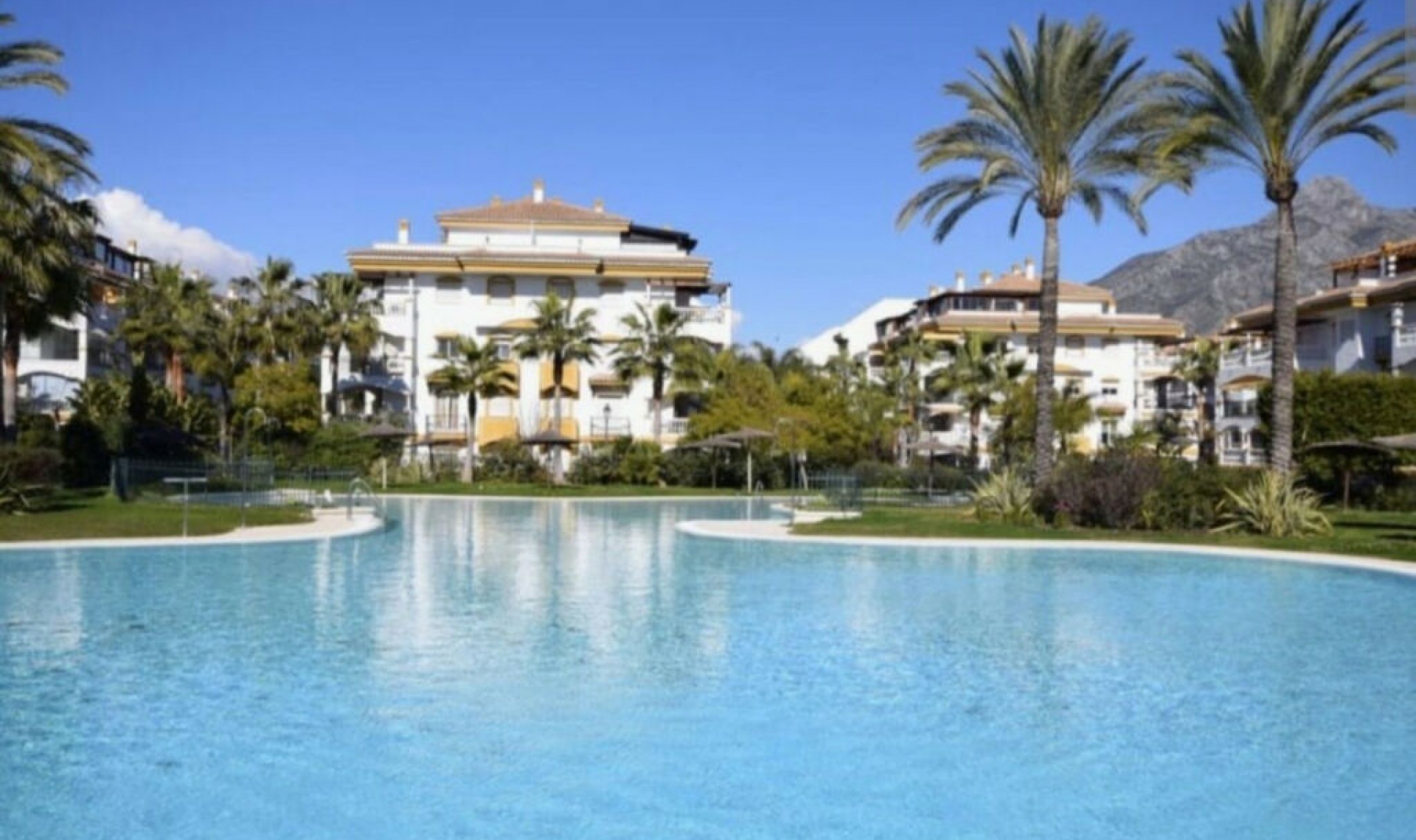 Další prodej - Apartment -
Nueva Andalucía
